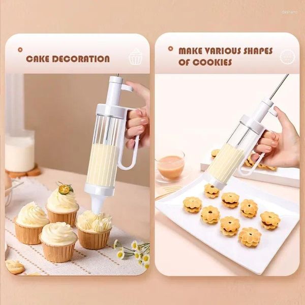 Strumenti di cottura Dischi per utensili Ugelli e pressa Kit manuale per pasticceria con 12 torte da cucina 6 per macchina per la decorazione di biscotti