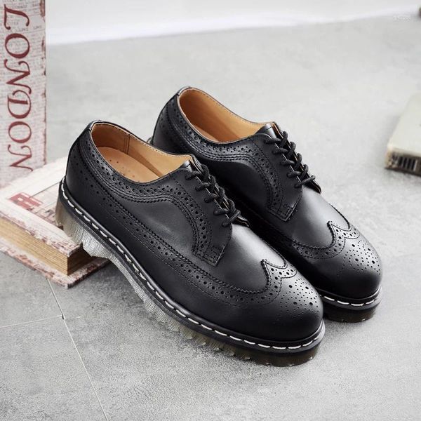 Sıradan Ayakkabı Orijinal İnek Deri Vintage Resmi Brogue Erkekler Retro Kalın Tabanlar Düşük Üst Oyuncu İnsan İçin