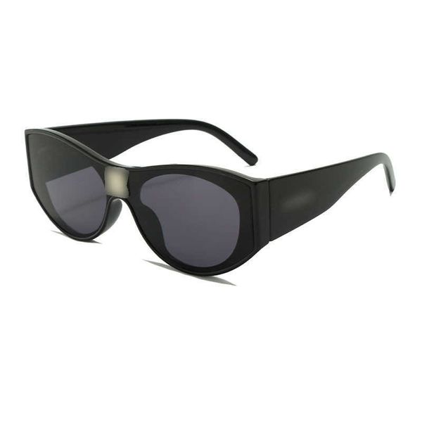 Designer Luxus Sonnenbrille Neue Kombination kleiner Rahmen modische Sonnenbrille für Frauen mit einem hohen Feeling Travel -Versammlungen Leichter Luxus und personalisierte Sonnenbrille PSKQ