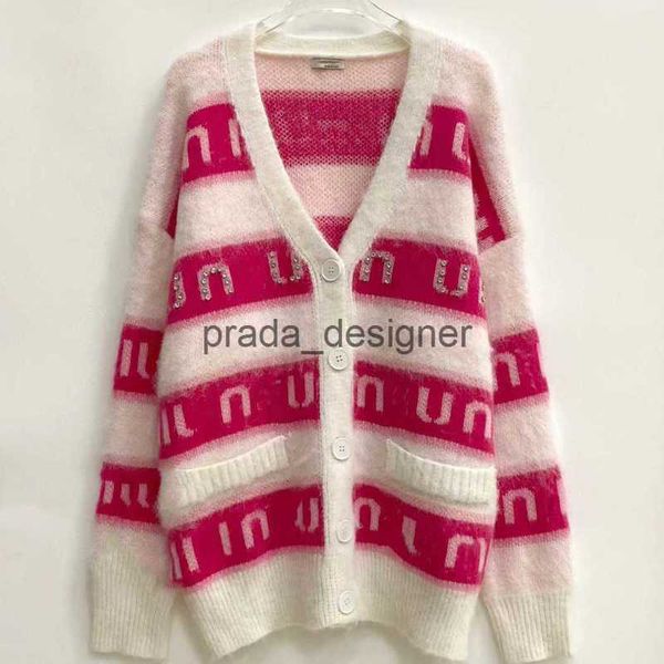 Sigeriette da donna Designer 2024 Autunno/Inverno New Mohair Cardigan Coat Mickeat a maglia a maglieria e stile pigro A-J89938