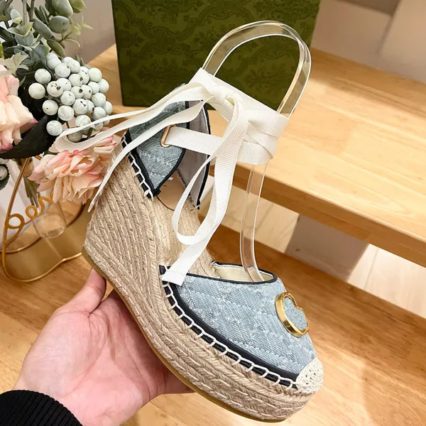 Designer Denim Canvas Womens Wedge Plattform Sandalen Espadrille Schuhe Real Leder-Knöchel Schnürmatelasse Espadrille Ladies High Heel 10 cm Größe 35-41 mit Box 10a