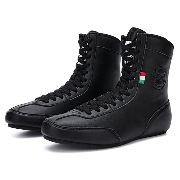 Scarpe nuove scarpe da wrestling da maschere professionista con scarpe da boxe ad alto taglio da uomo sneaker nere da uomo taglia 3747 stivali da allenamento in boxe