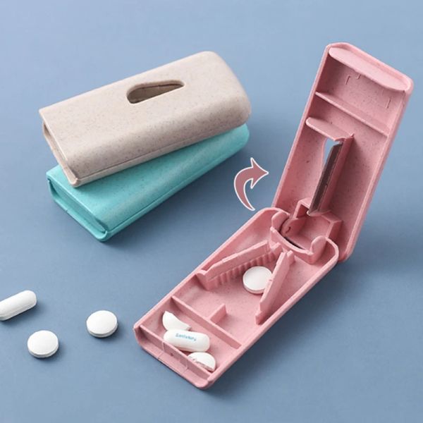 1pc Mini Plastikmedizin Pillenhalter Nützlicher tragbarer Tablettenschneider Splitter Pill Hülle Pille Pill Tablet Cutter Teiler