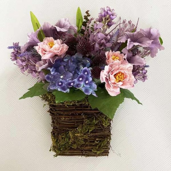 Dekorative Blumen Lavendelkorbkranz für Vordertür vielseitiges Dekor Bauernhaus Buntes Cottage Schöne künstliche Frühling und Sommer
