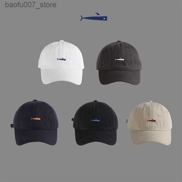 Ballkappen Einfache kleine Fischstickerei koreanische Sommermodebaseballmütze Frauen Sun Hat Street Vielseitige Entenzunge Cap Trendy MANQ240403