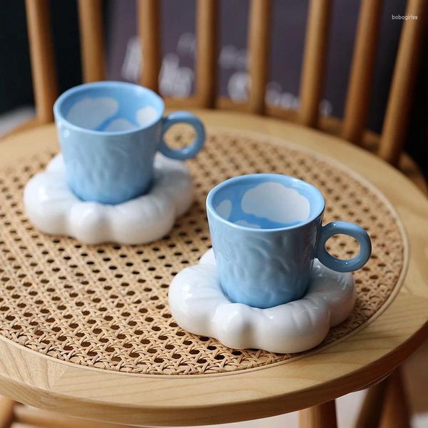 Copos pires bonito bonito pintado à mão céu azul nuvem branca café com porcelana artesanal conjunto de xícara de chá elegante presentes de aniversário