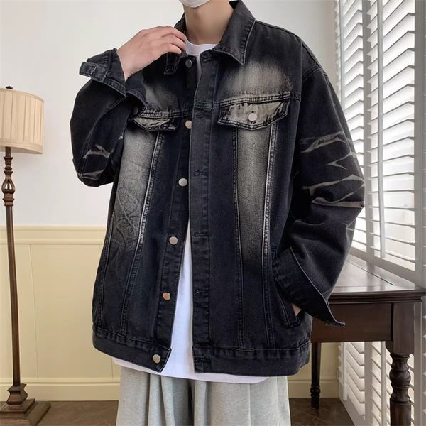 2024 giacche di jeans per colture in pelle d'autunno primaverili uomini casual jeans bomber giacca manica lungo cappotto in denim più dimensioni