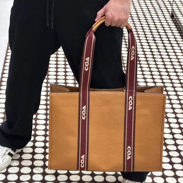 Moda feminina Smith Tote Designer sacos de compras sacoche embreagem axila transfronteira Bolsa de ombro de corpo luxurys menses subtermâneas de couro, cinta de couro, truque de maçaneta