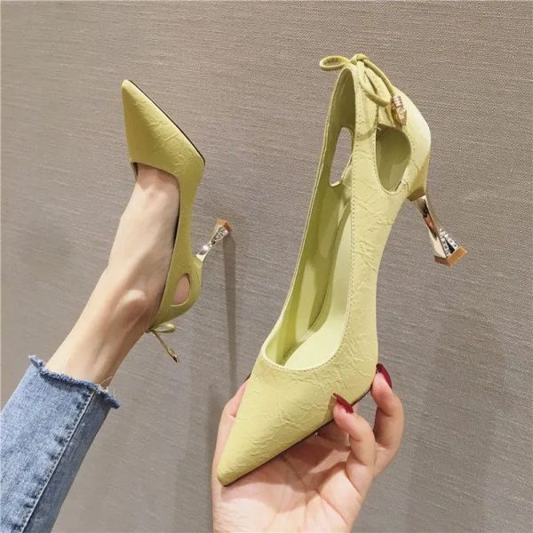 Насосы обувь для женщин 2023 насосы на каблуках на каблуках Ladies Lummer Lummswear High Heels Office с луком вечерние желтые стилито -популярные стильные E