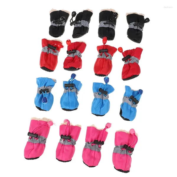 Köpek giyim 4 PCS Su geçirmez ayakkabılar yansıtıcı anti -kayma yağmur botları ayarlanabilir kış sıcak çoraplar sporcular için Kediler