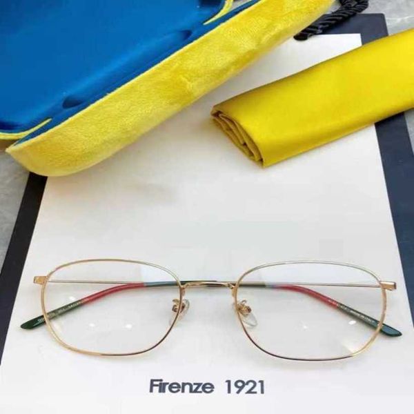 2024 Designers principais 10% de designer de luxo Novos óculos de sol masculinos e femininos 20% fora do mesmo metal óculos de moldura de metal Anti -azul Luz pequena face redonda espetáculo