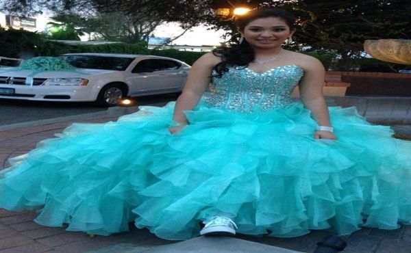 Em estoque de miçangas, o piso do chão Quinceanera vestidos 2019 vestidos de baile meninas doces 16 máscaras vestidos de baile de máscaras A Sapticoat for4318063