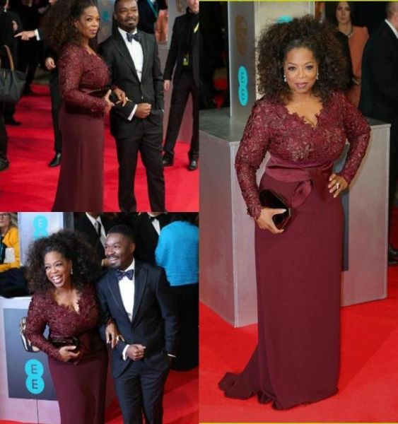 Oprah Winfrey Burgundy maniche lunghe sexy abiti da sposa abiti a pizzo trasparente plus size abiti da tappeto rosso da celebrità9167868