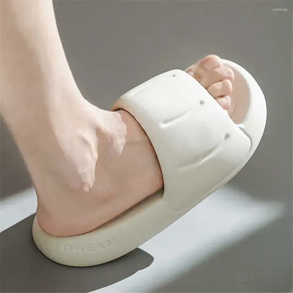 Altezza delle pantofole Aumentando marchi maschili anticidi Scarpe vintage per uomini sandali doccia sneaker Sport Tenid Shoose XXW3