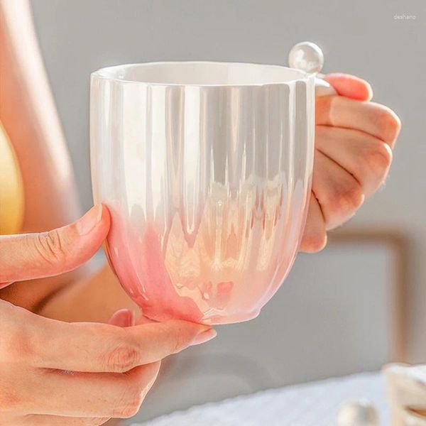 Tazze perle tazze tazze color gradiente con coperchio e cucchiaio di alta qualità per personalità regalo coppia di tazze da caffè in ceramica bevande in ceramica