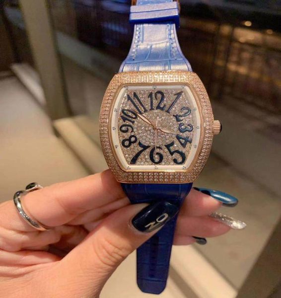 TM Watch New Fashion Watches Quarz Batterie Armbanduhr Leder Uhren mit 36 mm 32 mm Herren Womens Uhren Armbanduhren Geschenk4084717