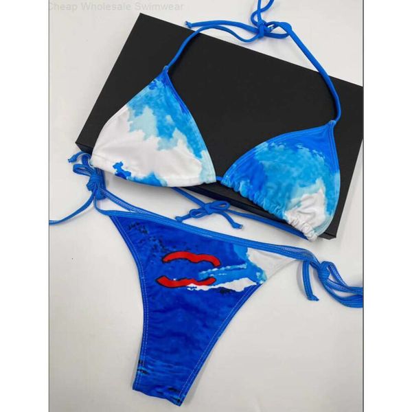 2024 Nuovo stilista di moda Wholesale Womens Swimwees Sexy Bikini Swimsuits Bikini Womens Swimwear Wear Swimsui Women Women Stampa per lettere Short Set Thongs Bra BEAC