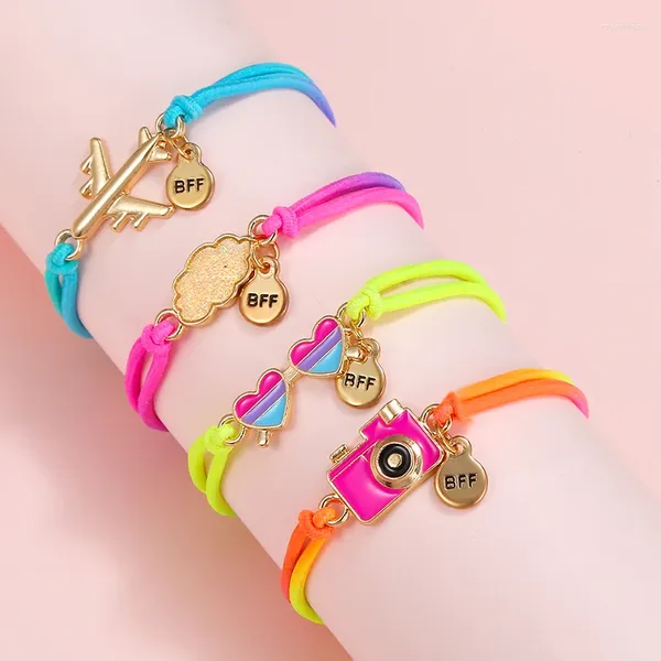 Charm Armbänder 4pcs/Set Flugzeug Wolkenherzherzkamera -Gradient Farbkabel Buntes elastisches Seilhaarband für Mädchen Freundschaft Geschenk