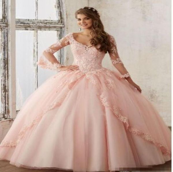 Baby Pink Quinceanera Kleider Spitze Langarm Langarm Vneck Appliked Ball Kleider süße 16 Prinzessin Festzug Kleid für Mädchen2163749