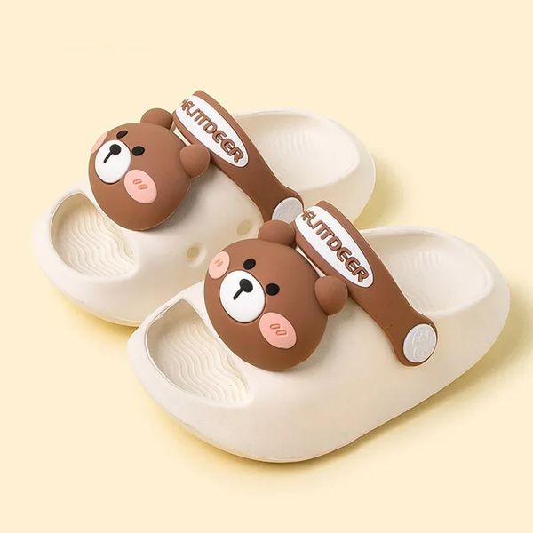 Baby Slippers Kids Sapatos Sapatos Verão Cartoon Bear Boys Garotas meninas meninas infantis crianças confortáveis sandálias NONSLIP 240402