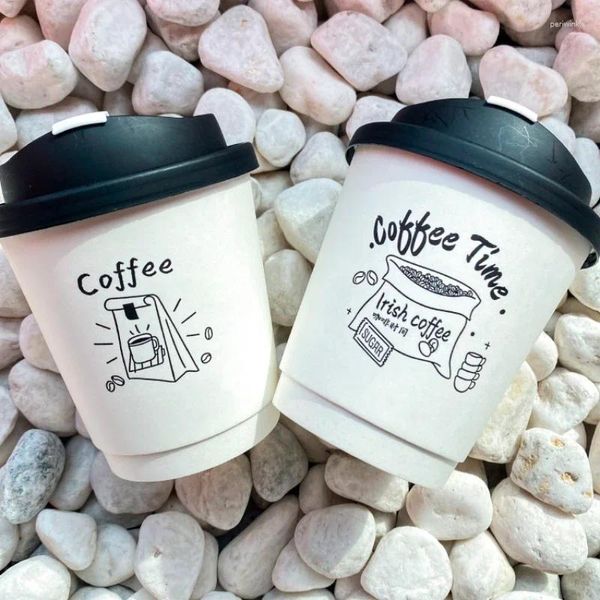 Einwegbecher Strohhalmpapierbecher Milch Tee Schwarzer Deckel Kaffee verdickte Anti -Miss -Getränkshop Außenverpackung