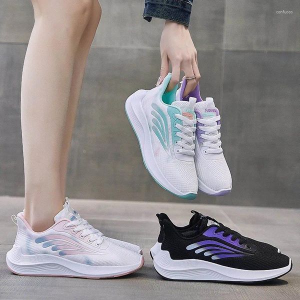 Scarpe casual che corrono donne sneaker piatte tendenze a maglie traspirabili a maglie da tennis sport calzature da scarpe atletiche sapatos femmininos