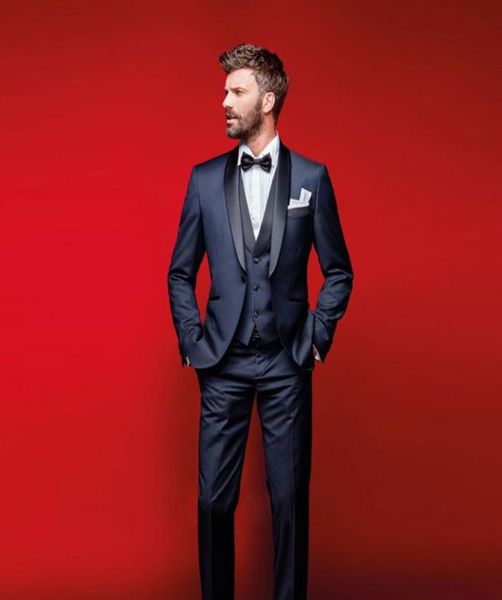 Tuxedos de casamento azul marinho elegante ternos de ajuste esbelto para homens, traje três peças de casaco formal de ternos baratos de casas de pantsvestbo4806367