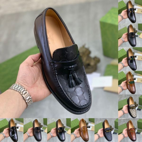 2024 Neue klassische Männergeschäft luxuriöse italienische Kleiderschuhe echte Lederbrock Retro Gentleman Männer Designer-Ladungsschuhe formale Hochzeit Bullock Schuhe Größe 4-12