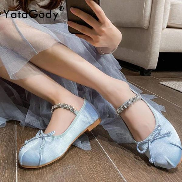 Lässige Schuhe Yatagody Größe 33-43 Frauen Ballett Flats Mary Janes Satin glänzende Kristall Low Heels Slebringe süße Bogen Ins 2024 Tanzarbeitskleid