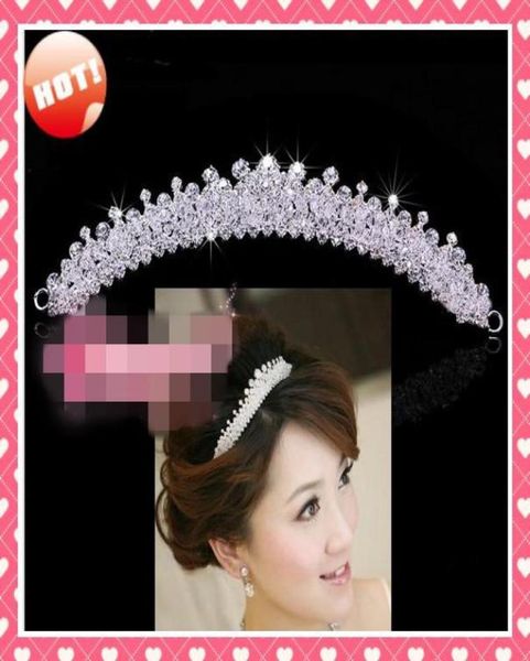 Stock 2020 Rhinestone brilhante Cristais de designer moderno Coroas de cabeleireiro Tiara Coroas de casamento Tiaras Tiara Crowns Crown6177167