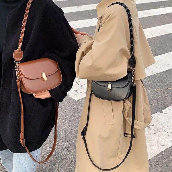 Omuz Çantaları 2024 Basit Bayanlar Crossbody Bag Moda Mini Düz Renk Taşınabilir PU Deri All Maç Kare Hangbag