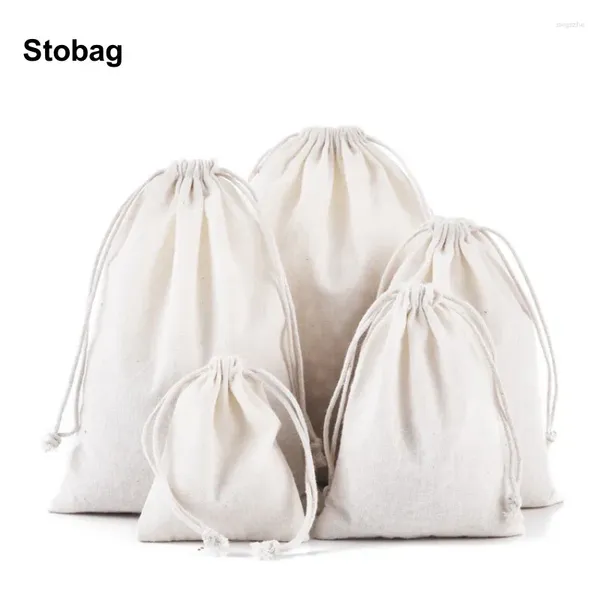 Подарочная упаковка STOBAG 50PCS Оптовые хлопковые мешки для шнурки маленькие ювелирные украшения для конфет -упаковки