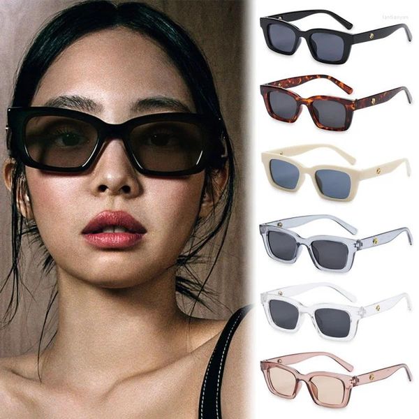 Bettwäsche -Sets 1PC Rechteck Sonnenbrille für Frauen Retro -Fahrgläser 90er Vintage Mode schmaler Quadratrahmen UV400 Schutz Brille