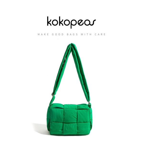 Kokopeas acolchoado Mensageiro Puffer Bag para mulheres feitas à mão Terceira algodão Down Down Crossbody Fashion ombro Pouch Cell 240328