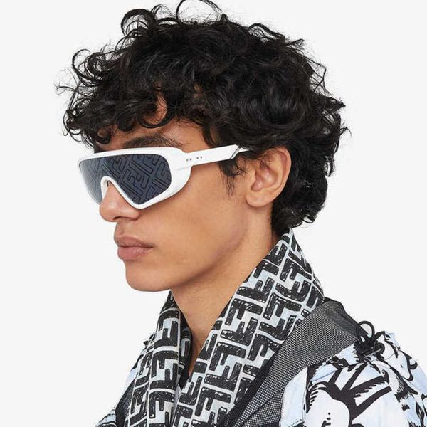 2024 Neue hohe Qualität 10% Rabatt auf Luxusdesignerin neuer Sonnenbrille für Männer und Frauen 20% Rabatt 0084 F Watermark Fashion Ski -Brille