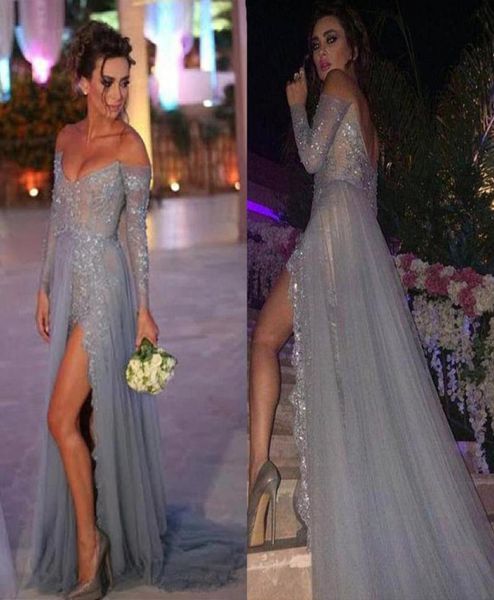 Charming Tule Lace Lace Ofthehoulder decote Aline vestidos de noite com apliques de renda com miçangas de mangas longas de fenda frontal PROM DRE5153558