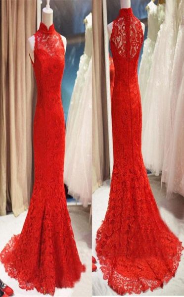 2019 Chinesische rote Spitze Abendkleider Meerjungfrau Hochkragen formelle Kleid Lange Party Promkleider schiere Back Vestidos1074844