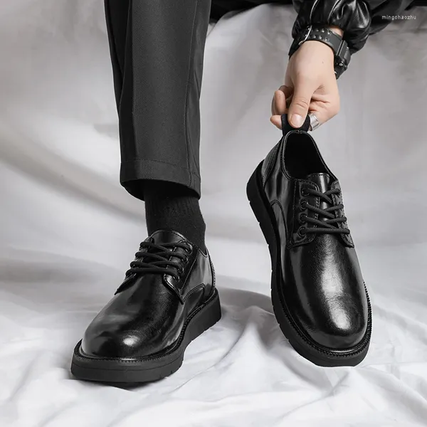Sapatos casuais homens vestido clássico de couro de couro formal planos de negócios preto