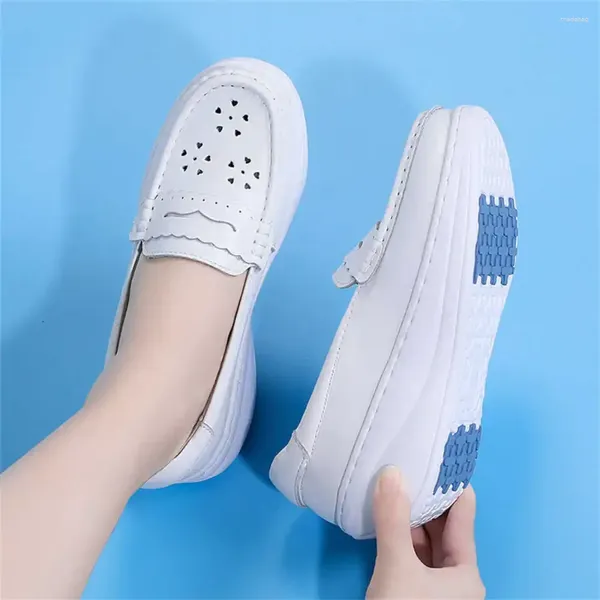 Lässige Schuhe weiße Mocasino Loafer Flats Luxus -Sneakers Frauen Fitness Sport Badskets Womenshoes Gegenstände League Fett stilvoll