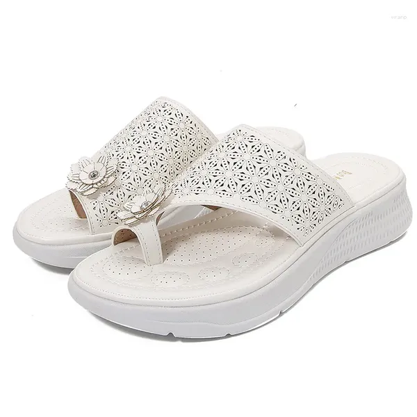 Slippers Summer Water Diamond Flower Hollow Cake для женской обуви Номер продукта