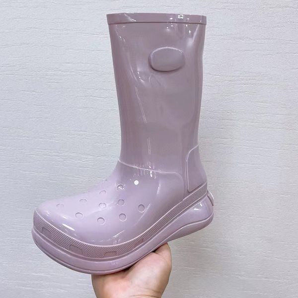 2024 New прибытие женщин Rainboots круглой платформ Толстое дно на улице высота ходьбы увеличивает резиновые водонепроницаемые длинные ботинки дизайнерские ботинки дождь