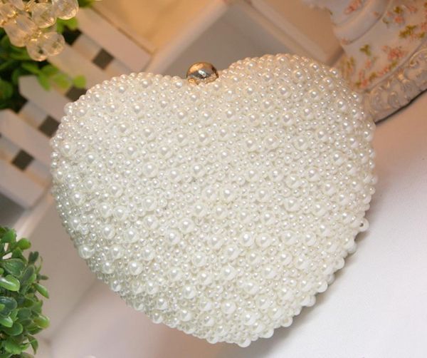 Erstaunliche volle Perlen Perlen Herz Braut Handtaschen Elfenbein Hochzeit Handtaschen 2019 One Schulter Krücke Abendbeutel Ladies Handsack Che8801890