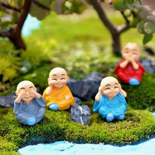 Estatuetas decorativas 4 peças/conjunto de pequenas resinas de monge artesanato micro paisagem ornamentos de bricolagem de flores decoração de jardim budista em miniatura budista