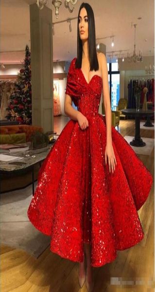 Köpüklü kırmızı bir omuz balo elbiseleri seksi diz uzunluğu resmi elbiseler gece elbisesi bir çizgi dizisi kısa parti elbise vestidos de5397785