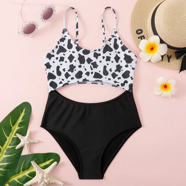 Set girls Cow Cow Stampe One Piece Swimsuit Kids Tut Out Children's Swimwear per bambini 714 anni adolescente che nuota abito da bagno Monokini Beachwear