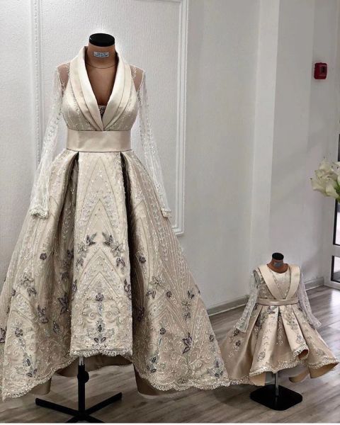 Vestidos africanos luxuosos de renda de renda, vestidos de noiva, mangas compridas vestidos de noiva Aline