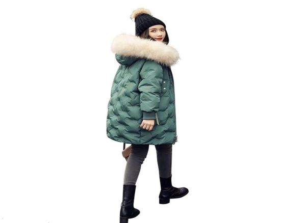 2021Women039s Fashion Designer039s 2020 Green Long Parkas Duck Down Woman Jacket Schichten für Frauen Winterpelzkragen Goose5638196