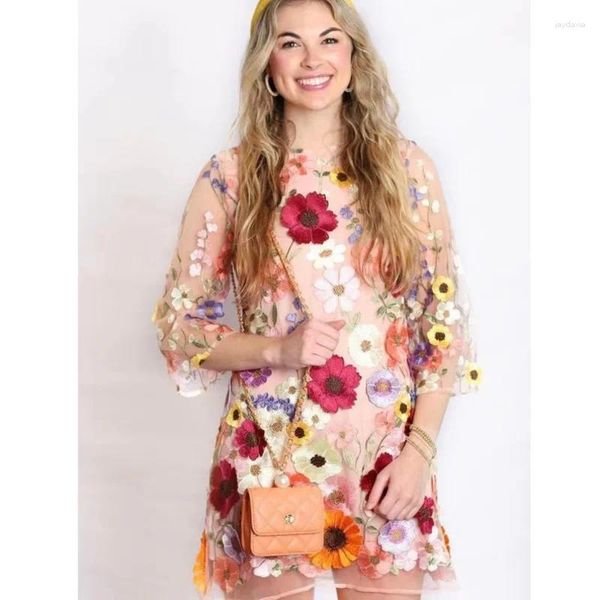 Vestidos casuais Vestido de renda bordado com flores 2024 verão sexy slim fit