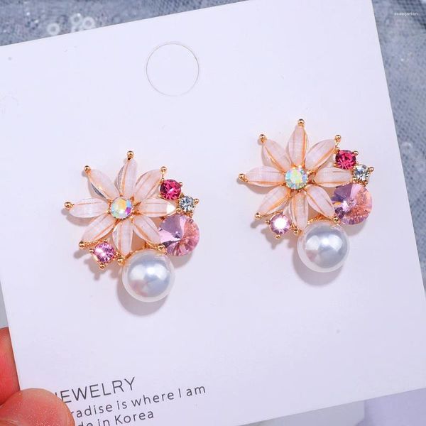 Brincos do garanhão 2024 Flor de moda de estilo coreano para mulheres meninas grandes doces cristalm femme brinco verão jóias presentes