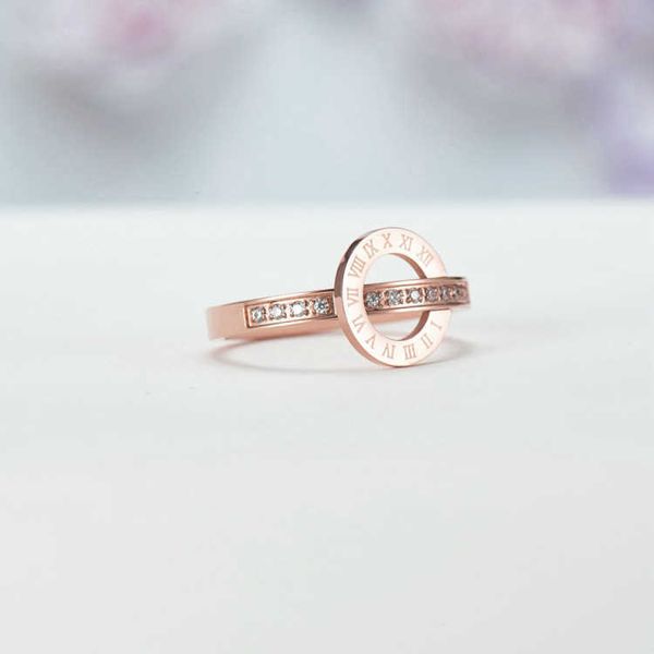 WEN Jian Roman Digital Luxury Produto Titanium Steel Patrated Rose Gold Gold Anel feminino Fashion Edição coreana Index indicador Ring to Ring Color Gold